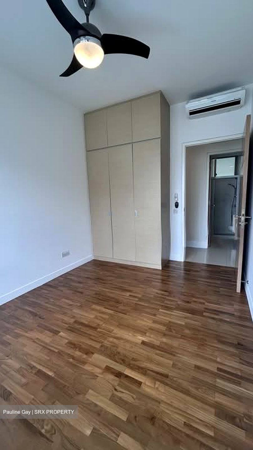 RiverEdge (D15), Condominium #581707131